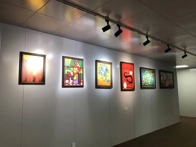 bilderwand-beleuchtet